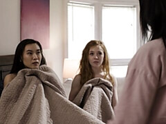 Arsch, Fingern, Lesbisch, Lecken, Natürlichen titten, Muschi, Rasiert, Dürr