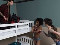 Arsch, Blasen, Hundestellung, Frau frau mann, Handjob, Hardcore, Hotel, Masturbation