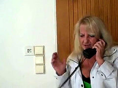 Femme au foyer, Mature, Maman, Réalité