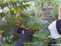 Amateur, Blonde, Sucer une bite, Lunettes, Branlette thaïlandaise, De plein air, Pov, Adolescente