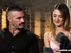 Bizarro, Mamada, Morena, Garganta profunda, Polla, Sexo fuerte, Medias largas, Tetas