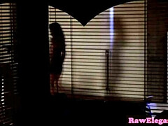 In den arsch, Arsch, Schönheit, Braunhaarige, Spermaladung, Europäisch, Titten, Spanner