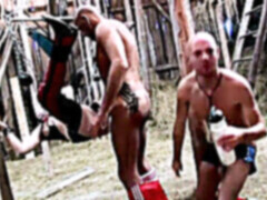 Vuisten, Homo, Groep
