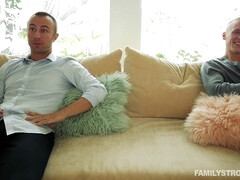 18 jaar, Pijpbeurt, Bruinharig, Hd, Klein, Tiener, Trio, Tieten likken