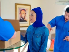 Arabisch, Grosser arsch, Blasen, Doppelpenetration, Frau frau mann, Interrassisch, Milf, Natürlichen titten
