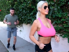 Anal, Tetas grandes, Mamada, Atrapados, Pajear, Afeitado, Paja con tetas, Voyeur