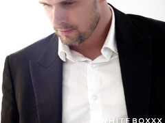 Fesselspiele, Braunhaarige, Schwanz, Europäisch, Hardcore, Muschi, Russisch, Vibrator