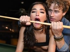 In den arsch, Blasen, Braunhaarige, Handjob, Interrassisch, Mann mann frau, Jungendliche (18+), Flotter dreier