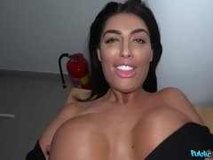 Amateur, Engañando, Pareja, Corrida, Al aire libre, Pov, Público, Voyeur