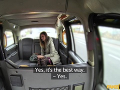 Amateur, Sucer une bite, Voiture, En levrette, Branlette thaïlandaise, De plein air, Pov, Chatte