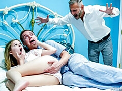 Grote kont, Grote lul, Pijpbeurt, Hondjeshouding, Natuurlijke tieten, Klein, Tiener, Tieten likken