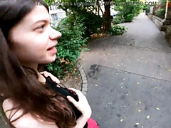 Amateur, Gros cul, Poupée, Branlette thaïlandaise, De plein air, Public, Adolescente, Plan cul à trois