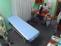 Amateur, Sucer une bite, Tromperie, Doigter, Bureau, Pov, Chatte, Uniforme