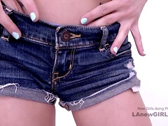 Super steamy Darkhair clenches tenses till she cums hard