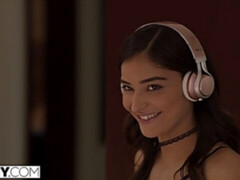 Cul, Sucer une bite, Brunette brune, Branlette thaïlandaise, Fille latino, Chatte, Adolescente, Voyeur