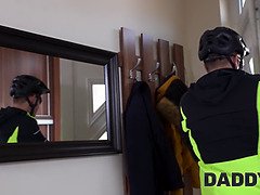 18 летние, Брюнетки, Измена, Папочка, Хд, Венгерки, Бритые, Молоденькие