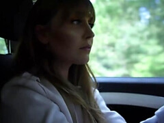 Bruinharig, Sperma, Vies praten, Vingeren, Hardcore, Hakken, Realiteit, Tieten likken