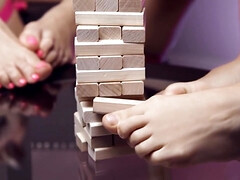 Amateur, Grosse bite, Fétiche, Fétiche des pieds, Mère que j'aimerais baiser, Tatouage, Adolescente, Plan cul à trois