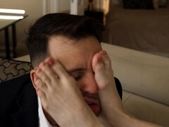 Dakota Dove in a foot fetish session with Alex Charger