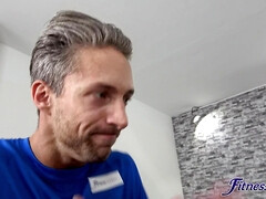 Arabe, Culo, Chica, Tetas grandes, Gimnasio, Pajear, Coño, Nalgadas