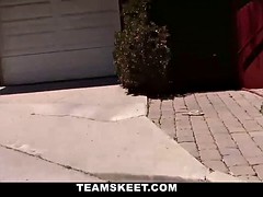 Chica, Realidad, Chupando