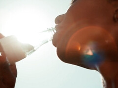 アジア人, デカチン, 黒人, フェラチオ, 茶髪の, チン, 開帳, 異人種間