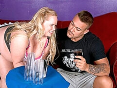 Amateur, Gorda, Culo grande, Verga grande, Tetas grandes, Rubia, Mamada, Estilo perrito