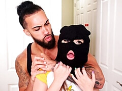 Grosser arsch, Grosser schwanz, Blasen, Hundestellung, Interrassisch, Natürlichen titten, Jungendliche (18+), Titten