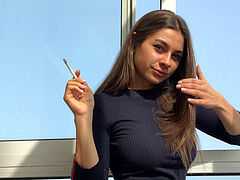 素人, デカ尻, フェラチオ, 茶髪の, 自家製, 喫煙, ティーン