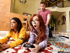 Blasen, Süss, Schwanz, Hundestellung, Lesbisch, Orgasmus, Jungendliche (18+), Flotter dreier