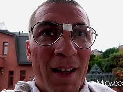 Geile alte tussi, Spermaladung, Kehlenfick, Reif, Milf, Mutti, Schreiend, Strümpfe
