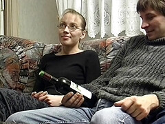 18 jahre, Arsch, Blasen, Spermaladung, Zierlich, Jungendliche (18+), Vintage, Nass