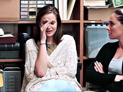 Interraciaal, Latijnse vrouw, Politie