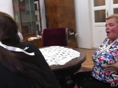 ぽっちゃり, フォアサム, 眼鏡, レズビアン, 熟年, ピアス, 現実, タトゥー