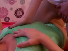 素人, ブロンド, 衣服着たままセックス, フェティッシュ, レズビアン, 放尿, シャワー, 濡れ