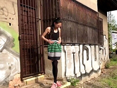 茶髪の, 女, オナニー, アウトドア, 公共, 剃毛, 一人, オッパイの