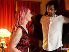 Braunhaarige, Interrassisch, Kurzes haar, Entkleiden