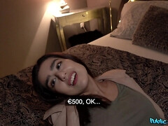 Amateur, Culo, Mamada, Jeans, Tetas naturales, Al aire libre, Público, Coño