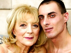 デカ尻, デカチン, デカパイ, ブロンド, フェラチオ, バック, 熟年, ショートヘア