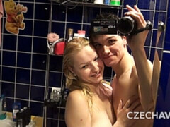 Enthousiasteling, Pijpbeurt, Handbeurt, Zoenen, Natuurlijke tieten, Gezichtspunt, Tiener, Tieten likken