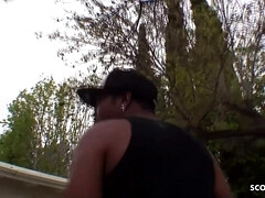 Gros seins, Sucer une bite, Gorge profonde, Poilue, Bite énorme, Interracial, Mature, Chatte