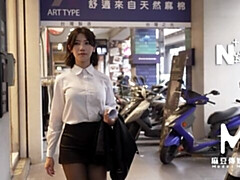 18 jahre, Arsch, Grosser schwanz, Blasen, Hundestellung, Kurzes haar, Jungendliche (18+), Titten