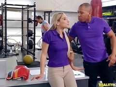 Красотки, Большой член, Черные, Спортзал, Секс без цензуры, Порнозвезда