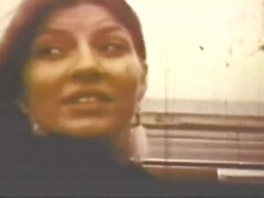 デカチン, 茶髪の, 口内発射, ヌード, ティーン, 三人, ヴィンテージ, ヴァージン