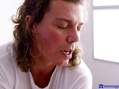 Lieveling, Gek, Vingeren, Likken, Masseren, Moeder die ik wil neuken, Moeder, Kut duiken