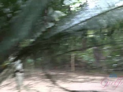 Braunhaarige, Sperma im mund, Fussjob, Freundin, Öl, Im freien, Pov, Muschi