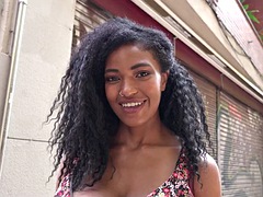 Verga grande, Tetas grandes, Negro, Ébano, Sexo duro, Interracial, Público, Flaco