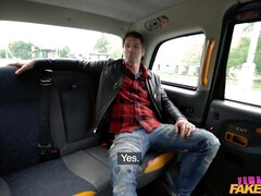 В машине, Сперма на лице, Лизание, Натуральные сиськи, На природе, Киски, Порка, Сиськи