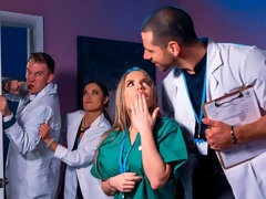 Arsch, Blondine, Blasen, Arzt, Hardcore, Milf, Krankenschwester, Titten