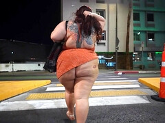 Belle grosse femme bgf, Gros cul, Gros seins, Queue, Interracial, Mère que j'aimerais baiser, Plan cul à trois, Épouse